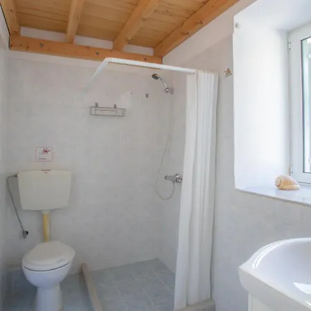 Сasa de vacaciones Cozy In With Stunning Hill Views *