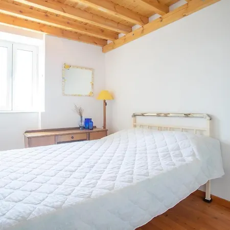 Сasa de vacaciones Cozy In With Stunning Hill Views